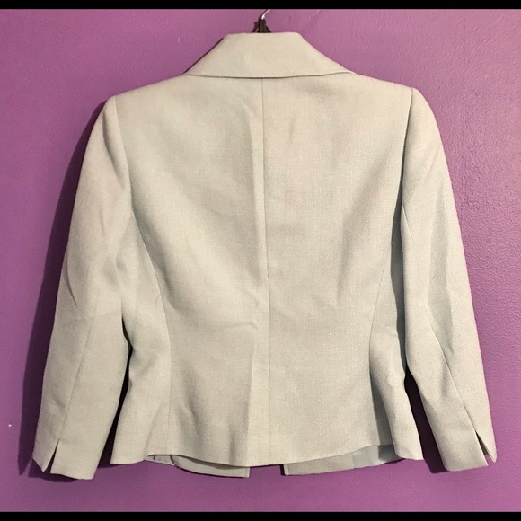 Tahari Collard Blazer - Picture 9 of 15